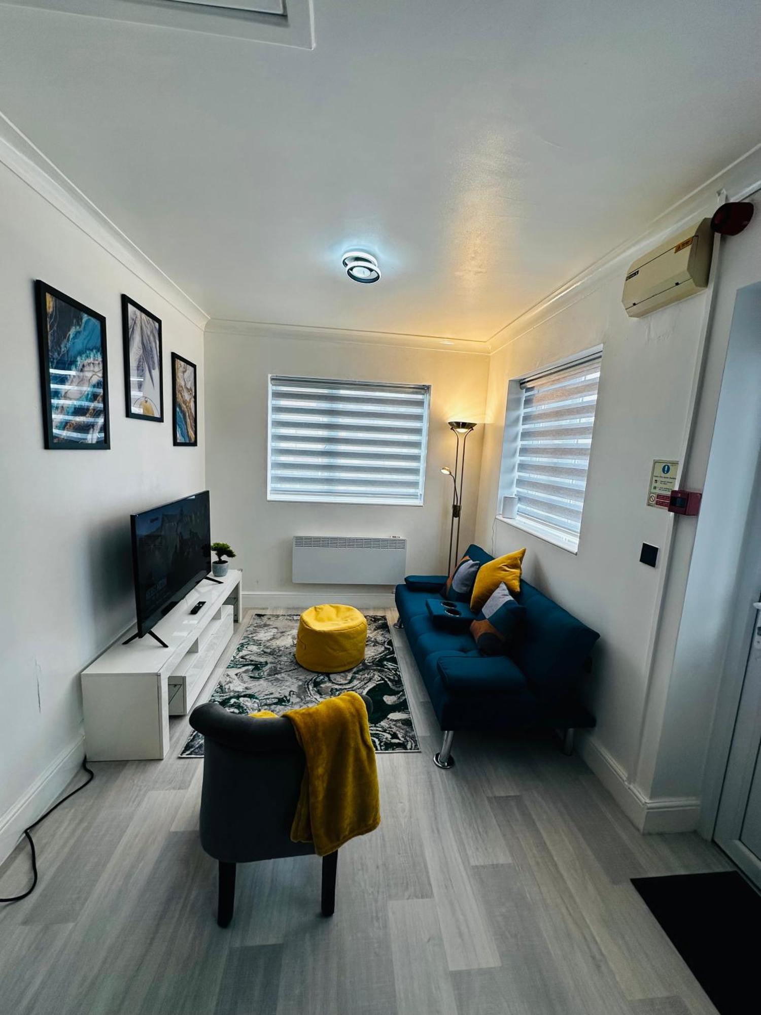 Cozy Haven Your Perfect 1Bed Le2 Leicester Bagian luar foto